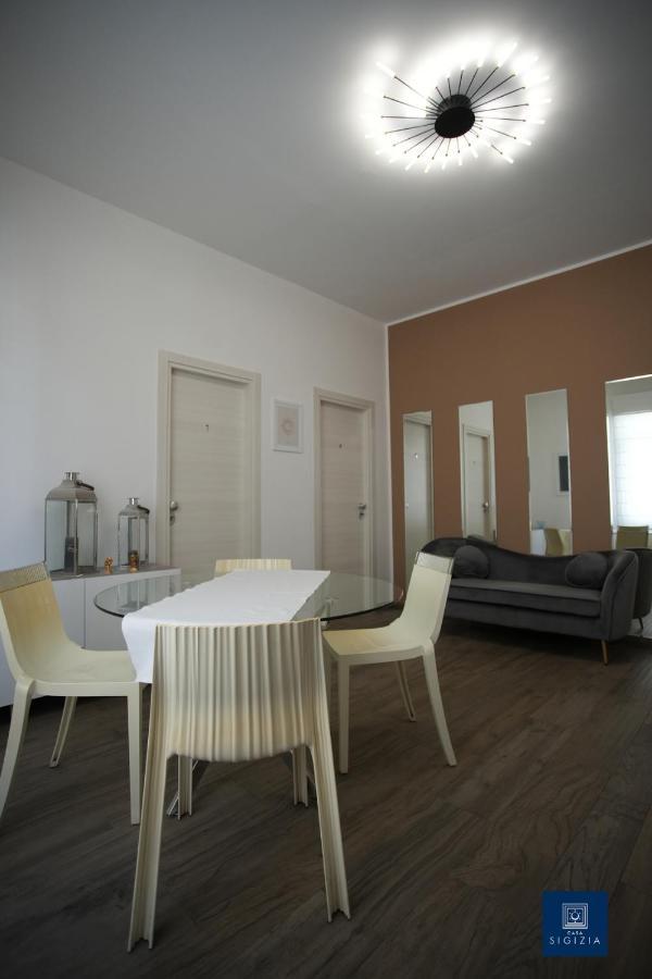 Casa Sigizia Bed & Breakfast Reggio di Calabria Bagian luar foto