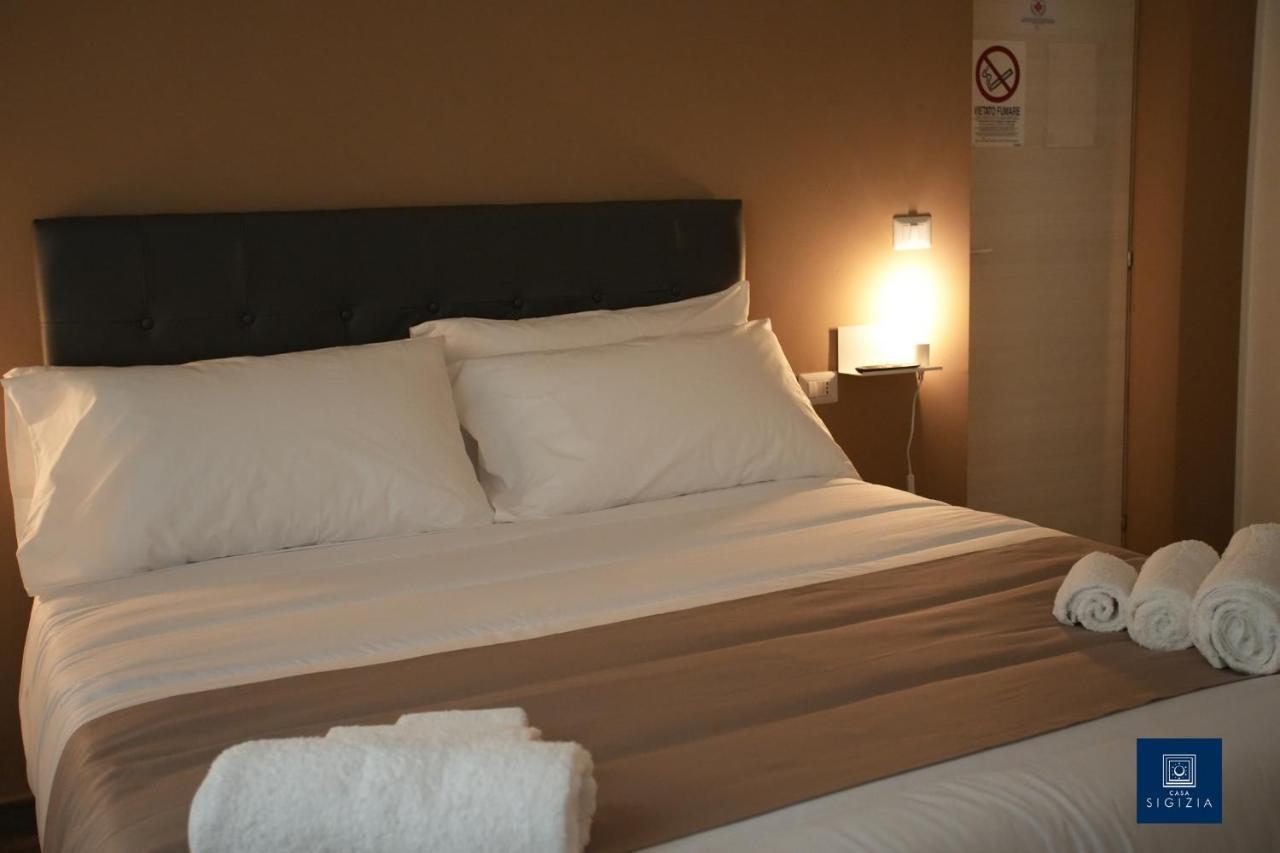Casa Sigizia Bed & Breakfast Reggio di Calabria Bagian luar foto